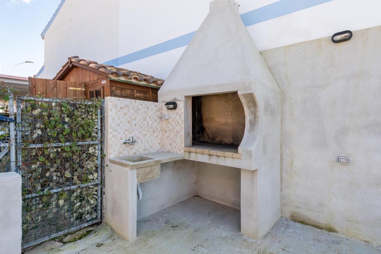 Casa Giovanna San Giovanni Suergiu Exterior photo